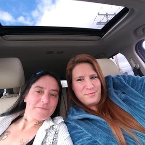 Meet your Posher, Monique